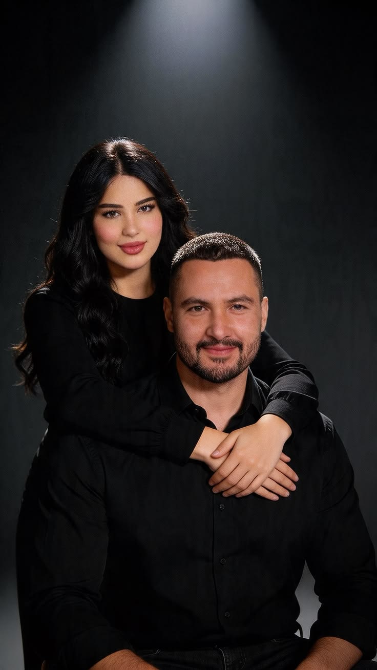 Couple Spotlight Studio